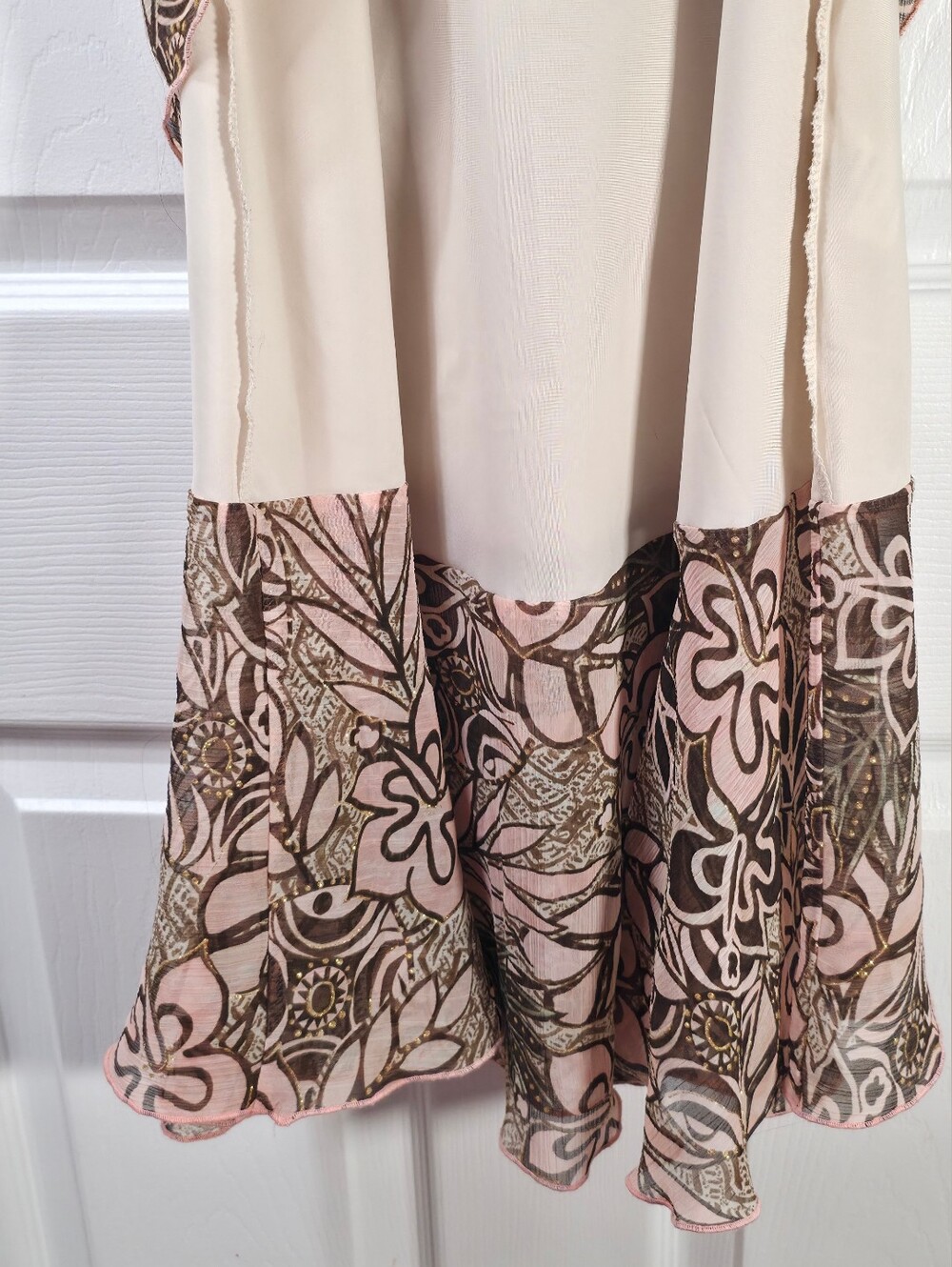 Floral V-Neck Flutter Sleeve Midi Dress in Dusty Pink Y2k Revival Summer Dress - Picture 7 of 12